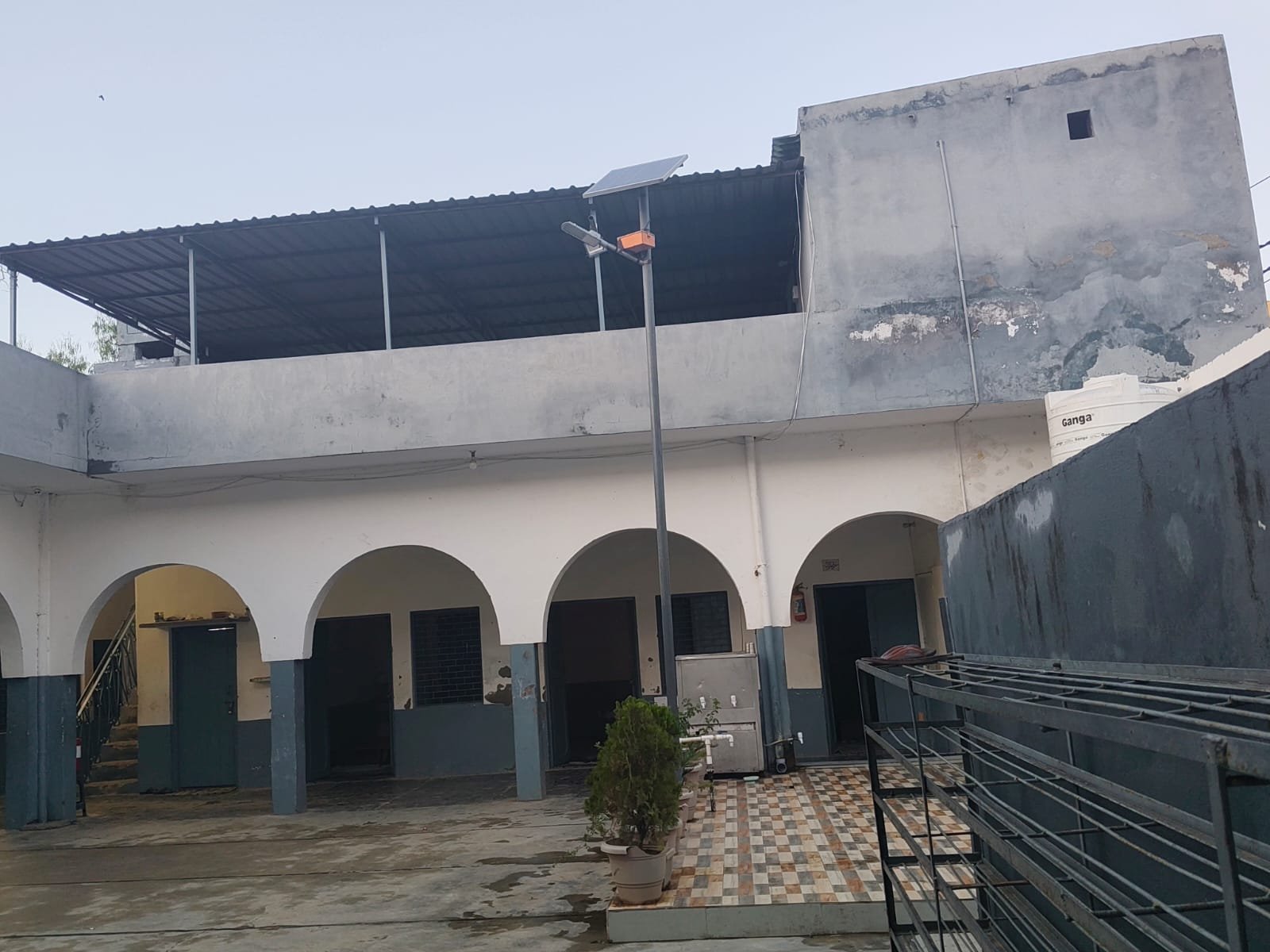 مدرسہ کی تصویر 22